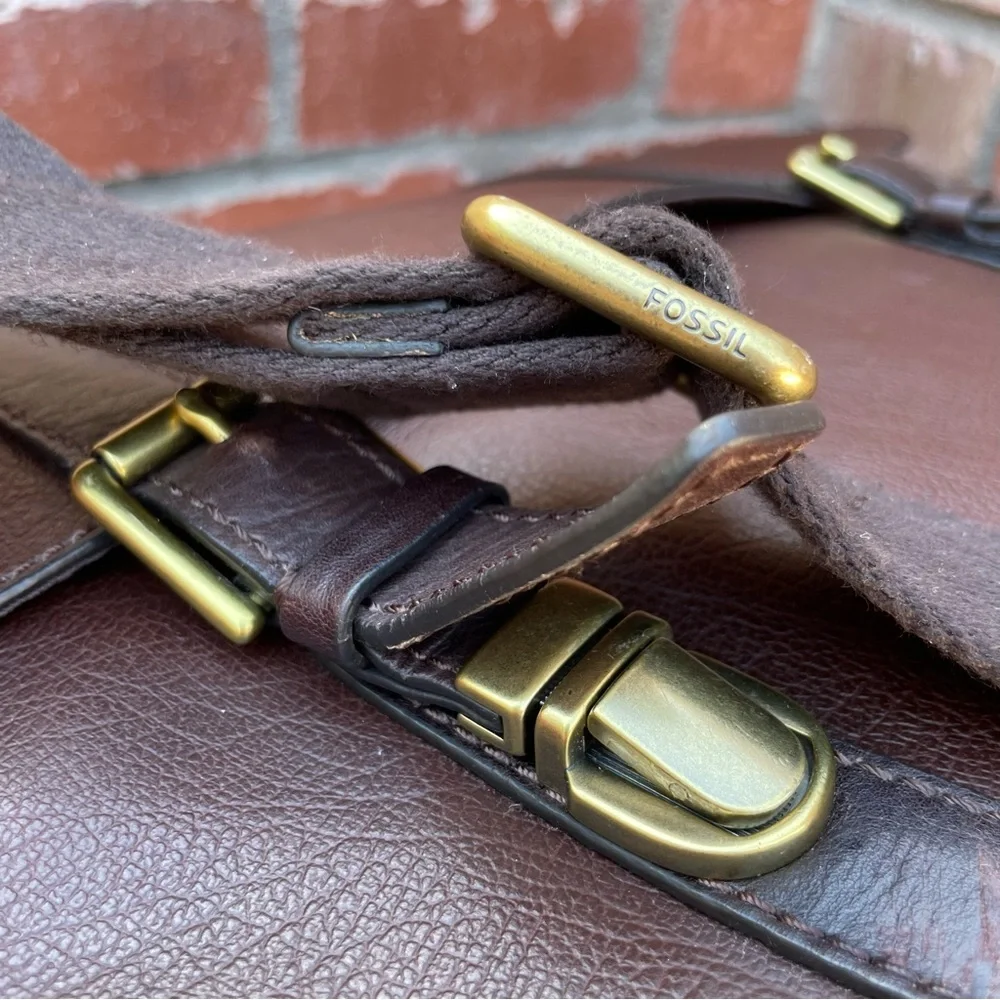 Fossil 💼 estate